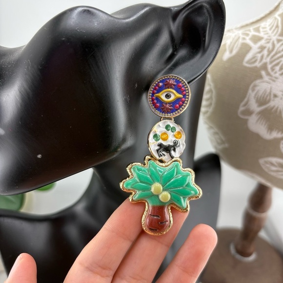 Colorful Enamel Statement Earrings โจ - Picture 5 of 10